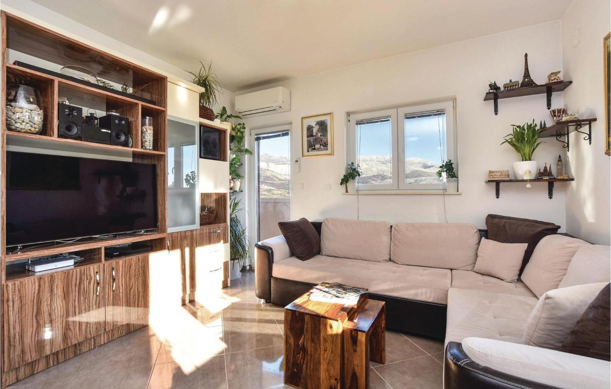 Lovely Home In Split With Jacuzzi Екстер'єр фото